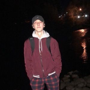 Meet your Posher, Alex